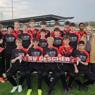 B2 freut sich über neue Aufwärmshirts
Die BTR Abfüll- und Handels GmbH & Co. KG aus Gescher hat mit einer großartigen... B2 freut sich über neue Aufwärmshirts
Die BTR Abfüll- und Handels GmbH & Co. KG aus Gescher hat mit einer großartigen...