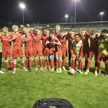 ***B2 mit erstem Sieg in der Rückrunde***
Der Start in die Rückrunde verlief für die B2 bisher durchwachsen. Unter... ***B2 mit erstem Sieg in der Rückrunde***
Der Start in die Rückrunde verlief für die B2 bisher durchwachsen. Unter...