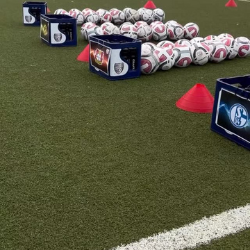 ***Fußballcamp der Fußballfabrik Tag 1***
Einblicke vom tollen ersten Tag des Fußballcamps⚽️
#fußballfabrik #svgescher... ***Fußballcamp der Fußballfabrik Tag 1***
Einblicke vom tollen ersten Tag des Fußballcamps⚽️
#fußballfabrik #svgescher...