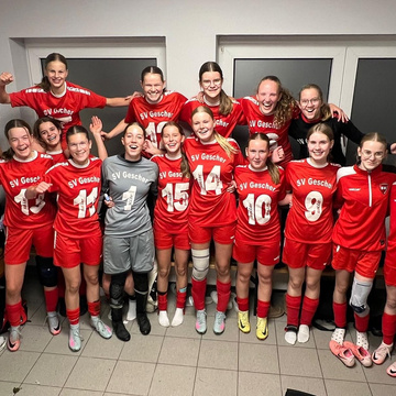 Am Mittwoch konnten sich die B Juniorinnen des SV Gescher in einem spannenden Pokalspiel mit 1:0 gegen TSG Dülmen... Am Mittwoch konnten sich die B Juniorinnen des SV Gescher in einem spannenden Pokalspiel mit 1:0 gegen TSG Dülmen...