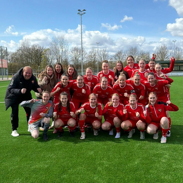 SV Gescher gelingt Revanche gegen Billerbeck – Selbstvertrauen für Spitzenspiel getankt
Mit einer starken Vorstellung... SV Gescher gelingt Revanche gegen Billerbeck – Selbstvertrauen für Spitzenspiel getankt
Mit einer starken Vorstellung...