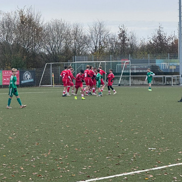 ***C1 gewinnt Topspiel gegen Union Wessum***
Die erste Halbzeit war ein offener Schlagabtausch , wo beide Mannschaft...